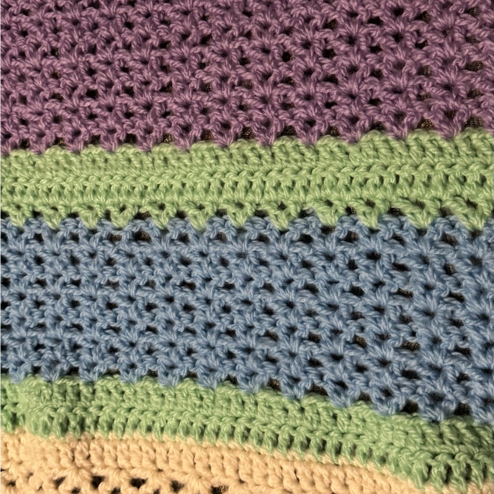 Colorful Crochet Baby Blanket - Picture 4 of 4